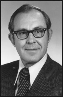 Vincent H. Dreeszen