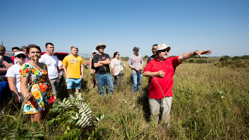 Dave Wedin Leads Class