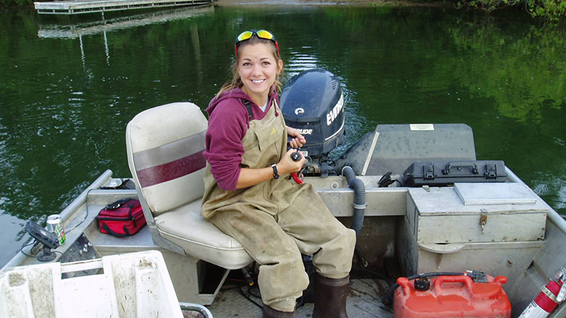 Martin introducing Nebraska students to fish aglow